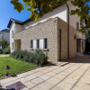 VILA DE VANZARE CU PISCINA/ COMPLEX TRAIAN / EROU IANCU NICOLAE thumb 4